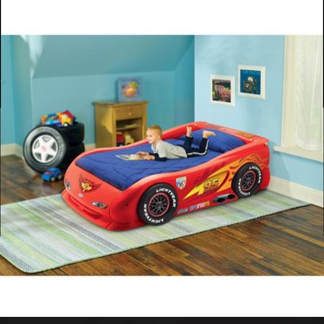 Have a Disney Cars fan? He'll love this twin bed, only $79.99 at REfinery Kids!#disneycars #lightningmcqueen #refinerykids #225 #batonrouge