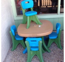 Just in- great Step 2 table & chairs!