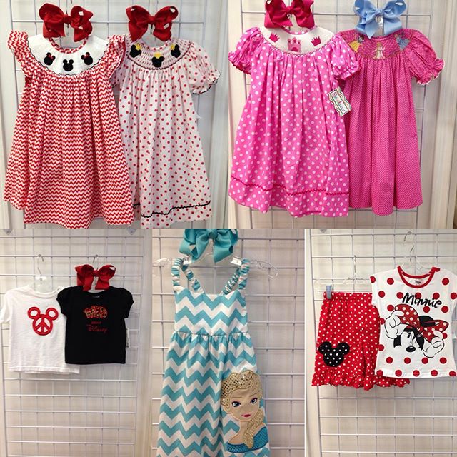 Planning a Disney trip? You'll love these Disney outfits!#refinerykids #225 #batonrouge #disney #idratherbeatdisney